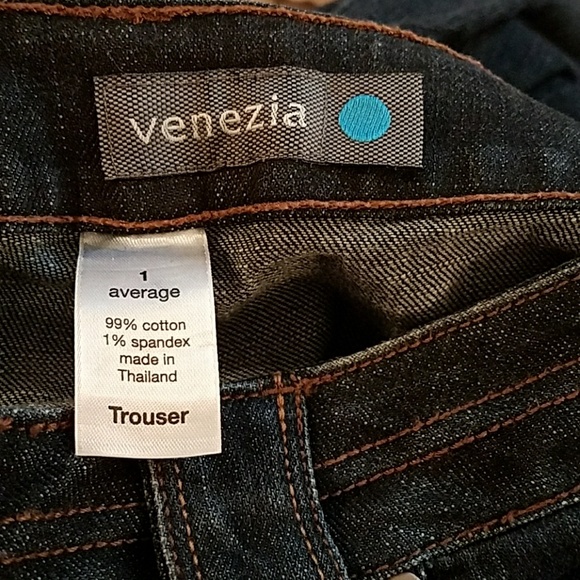 Jeans - Picture 3 of 3